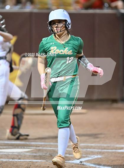Thumbnail 3 in Yuma Catholic vs. Empire (AIA 3A Final) photogallery.