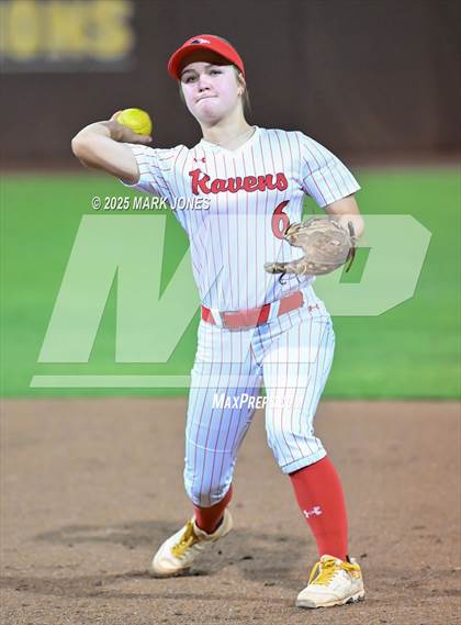 Thumbnail 2 in Yuma Catholic vs. Empire (AIA 3A Final) photogallery.
