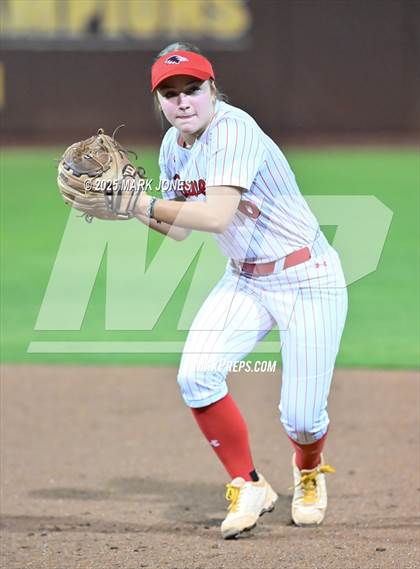 Thumbnail 1 in Yuma Catholic vs. Empire (AIA 3A Final) photogallery.
