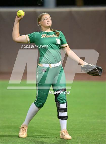 Thumbnail 3 in Yuma Catholic vs. Empire (AIA 3A Final) photogallery.