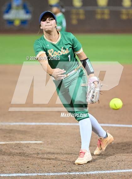 Thumbnail 1 in Yuma Catholic vs. Empire (AIA 3A Final) photogallery.