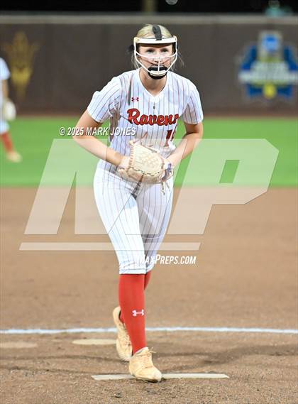 Thumbnail 2 in Yuma Catholic vs. Empire (AIA 3A Final) photogallery.