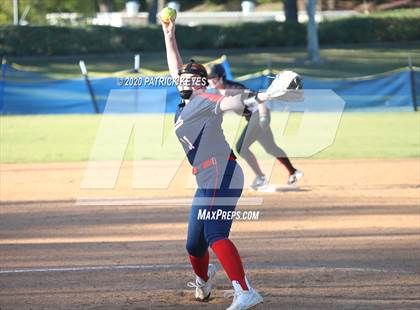 Thumbnail 3 in JSerra Catholic @ Beckman photogallery.