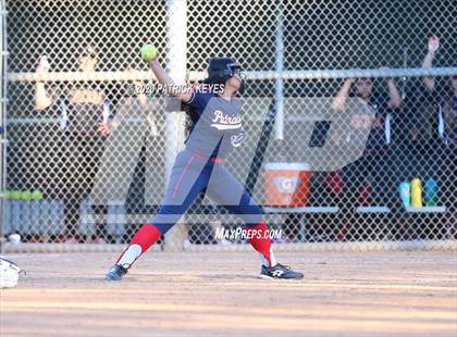 Thumbnail 3 in JSerra Catholic @ Beckman photogallery.