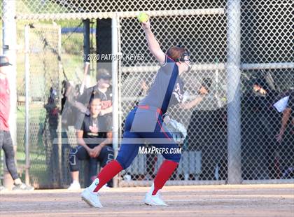 Thumbnail 3 in JSerra Catholic @ Beckman photogallery.