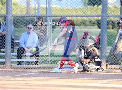 Thumbnail 2 in JSerra Catholic @ Beckman photogallery.