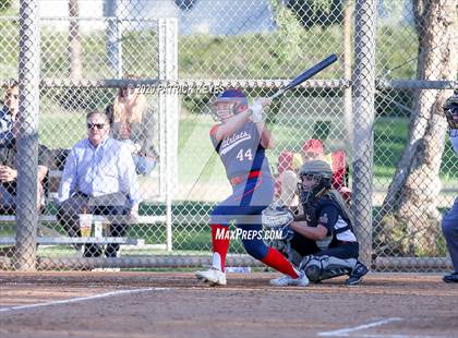 Thumbnail 2 in JSerra Catholic @ Beckman photogallery.