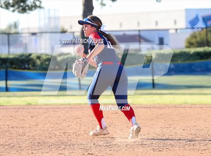 Thumbnail 2 in JSerra Catholic @ Beckman photogallery.