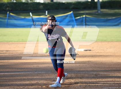 Thumbnail 2 in JSerra Catholic @ Beckman photogallery.