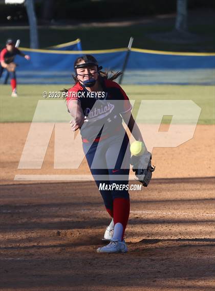Thumbnail 2 in JSerra Catholic @ Beckman photogallery.