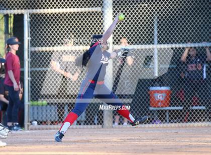 Thumbnail 2 in JSerra Catholic @ Beckman photogallery.