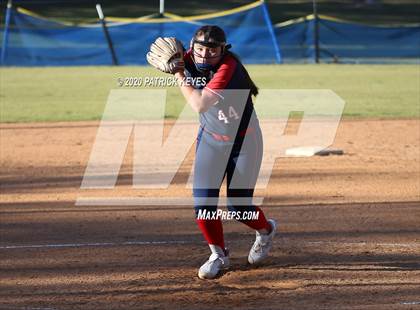 Thumbnail 3 in JSerra Catholic @ Beckman photogallery.
