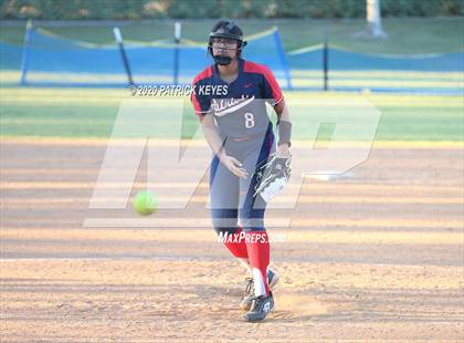 Thumbnail 1 in JSerra Catholic @ Beckman photogallery.