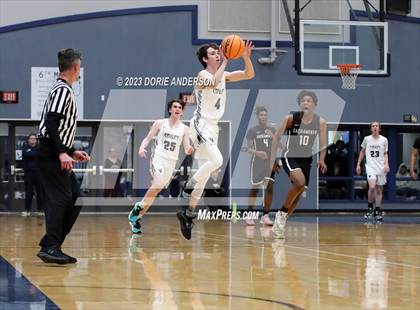 Thumbnail 1 in Sacramento @ Vista del Lago photogallery.