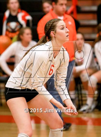 Thumbnail 2 in Mountain Pointe @ Corona del Sol photogallery.