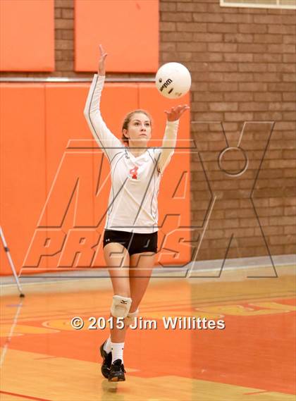 Thumbnail 2 in Mountain Pointe @ Corona del Sol photogallery.