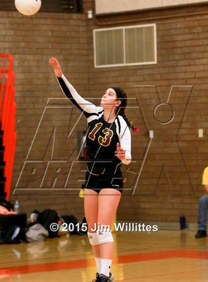 Thumbnail 1 in Mountain Pointe @ Corona del Sol photogallery.