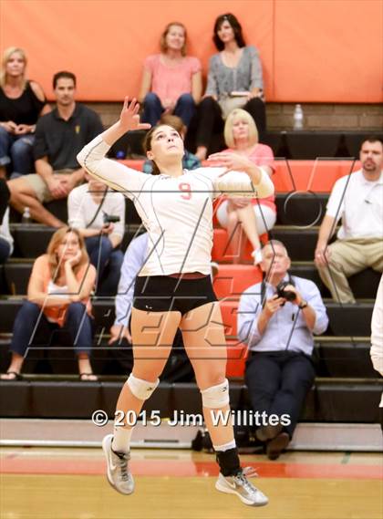 Thumbnail 3 in Mountain Pointe @ Corona del Sol photogallery.