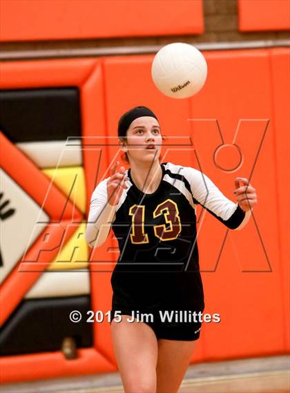 Thumbnail 1 in Mountain Pointe @ Corona del Sol photogallery.