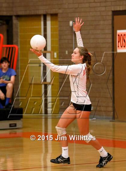 Thumbnail 1 in Mountain Pointe @ Corona del Sol photogallery.