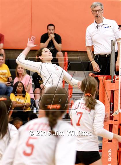 Thumbnail 3 in Mountain Pointe @ Corona del Sol photogallery.