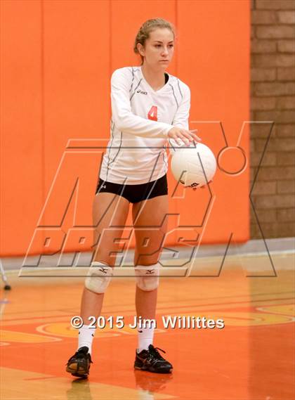 Thumbnail 3 in Mountain Pointe @ Corona del Sol photogallery.