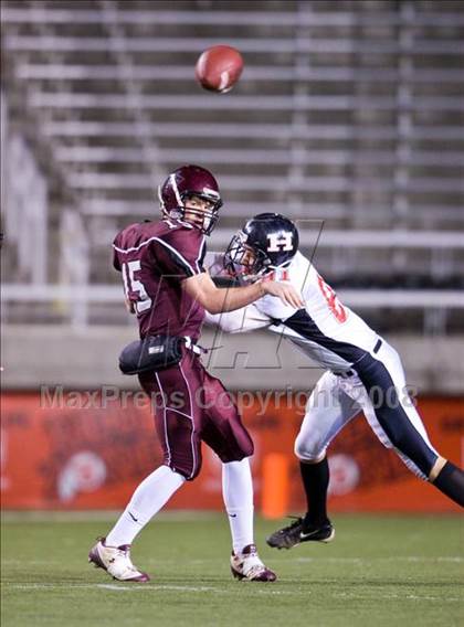 Thumbnail 2 in Morgan vs. Hurricane (3A Semifinal) photogallery.