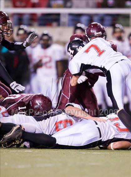 Thumbnail 3 in Morgan vs. Hurricane (3A Semifinal) photogallery.