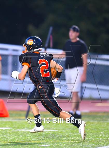 Thumbnail 3 in New Canaan @ Ridgefield photogallery.