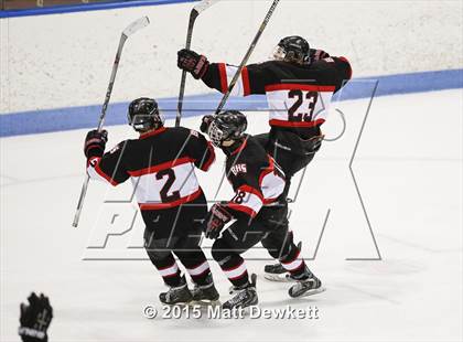 Thumbnail 2 in Branford vs. Suffield/Granby/Windsor Locks (CIAC Division II Semifinal) photogallery.