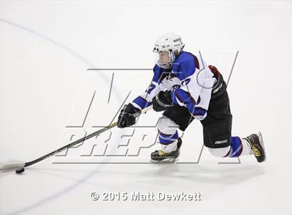 Thumbnail 3 in Branford vs. Suffield/Granby/Windsor Locks (CIAC Division II Semifinal) photogallery.