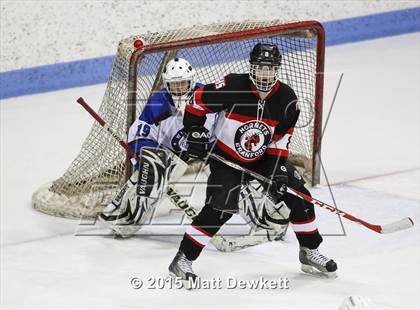 Thumbnail 3 in Branford vs. Suffield/Granby/Windsor Locks (CIAC Division II Semifinal) photogallery.