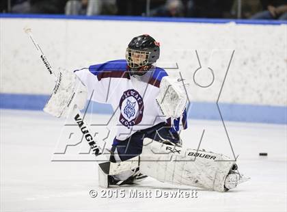 Thumbnail 3 in Branford vs. Suffield/Granby/Windsor Locks (CIAC Division II Semifinal) photogallery.