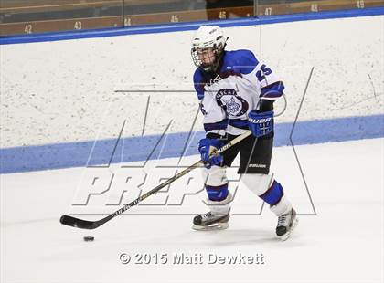 Thumbnail 3 in Branford vs. Suffield/Granby/Windsor Locks (CIAC Division II Semifinal) photogallery.