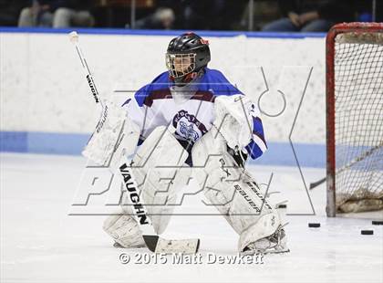 Thumbnail 1 in Branford vs. Suffield/Granby/Windsor Locks (CIAC Division II Semifinal) photogallery.