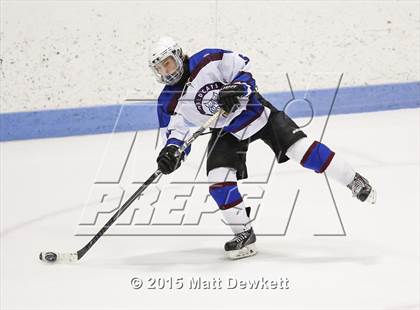 Thumbnail 3 in Branford vs. Suffield/Granby/Windsor Locks (CIAC Division II Semifinal) photogallery.