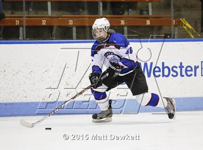 Thumbnail 3 in Branford vs. Suffield/Granby/Windsor Locks (CIAC Division II Semifinal) photogallery.