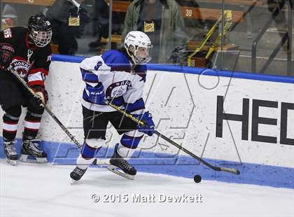Thumbnail 3 in Branford vs. Suffield/Granby/Windsor Locks (CIAC Division II Semifinal) photogallery.