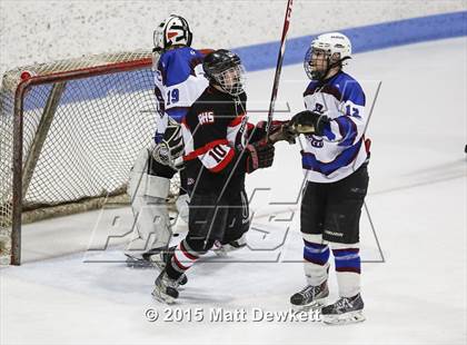 Thumbnail 1 in Branford vs. Suffield/Granby/Windsor Locks (CIAC Division II Semifinal) photogallery.