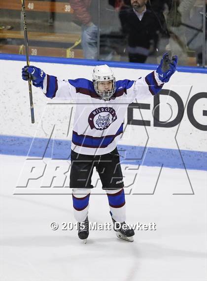 Thumbnail 3 in Branford vs. Suffield/Granby/Windsor Locks (CIAC Division II Semifinal) photogallery.