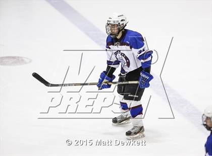 Thumbnail 3 in Branford vs. Suffield/Granby/Windsor Locks (CIAC Division II Semifinal) photogallery.