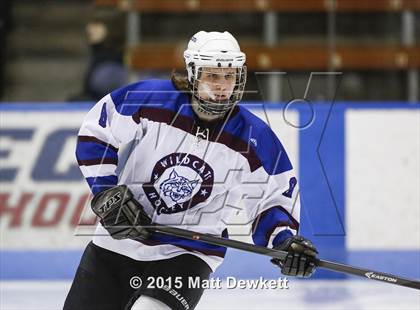 Thumbnail 1 in Branford vs. Suffield/Granby/Windsor Locks (CIAC Division II Semifinal) photogallery.