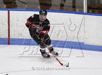 Thumbnail 3 in Branford vs. Suffield/Granby/Windsor Locks (CIAC Division II Semifinal) photogallery.