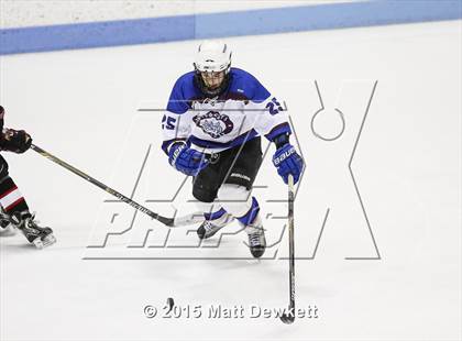 Thumbnail 3 in Branford vs. Suffield/Granby/Windsor Locks (CIAC Division II Semifinal) photogallery.