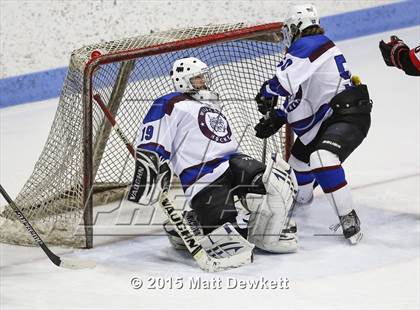Thumbnail 1 in Branford vs. Suffield/Granby/Windsor Locks (CIAC Division II Semifinal) photogallery.