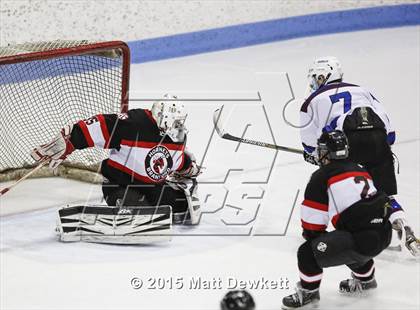 Thumbnail 1 in Branford vs. Suffield/Granby/Windsor Locks (CIAC Division II Semifinal) photogallery.