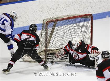 Thumbnail 3 in Branford vs. Suffield/Granby/Windsor Locks (CIAC Division II Semifinal) photogallery.