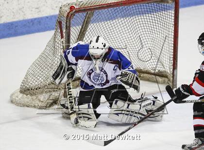 Thumbnail 2 in Branford vs. Suffield/Granby/Windsor Locks (CIAC Division II Semifinal) photogallery.