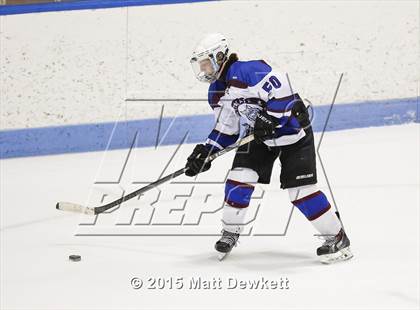 Thumbnail 2 in Branford vs. Suffield/Granby/Windsor Locks (CIAC Division II Semifinal) photogallery.