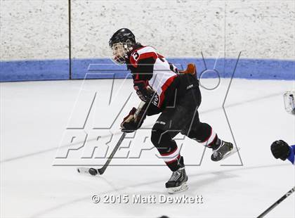 Thumbnail 3 in Branford vs. Suffield/Granby/Windsor Locks (CIAC Division II Semifinal) photogallery.